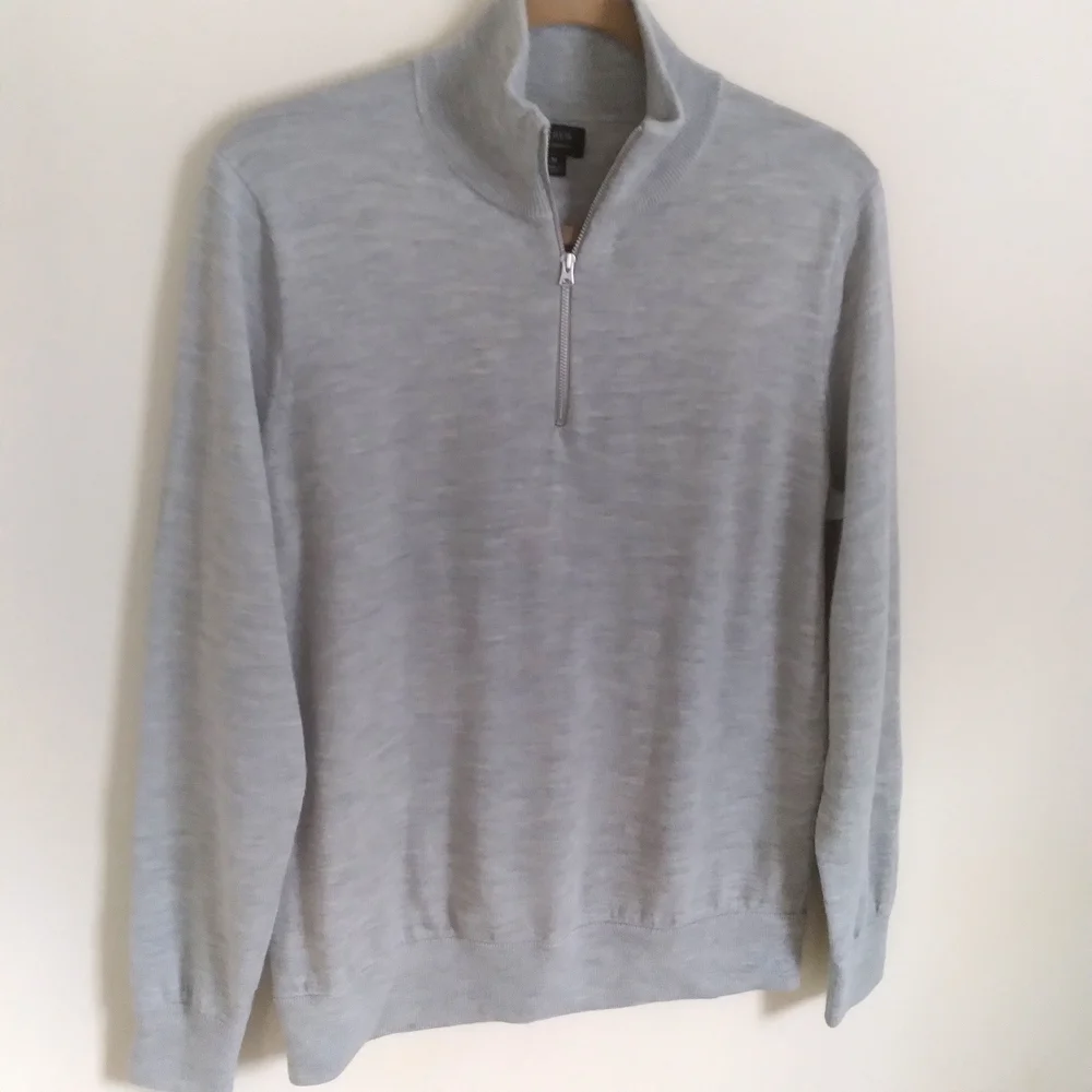 J. Crew Mens Merino Wool Quarter Zip Sweater Medium Gray Minimalist Quiet Luxury